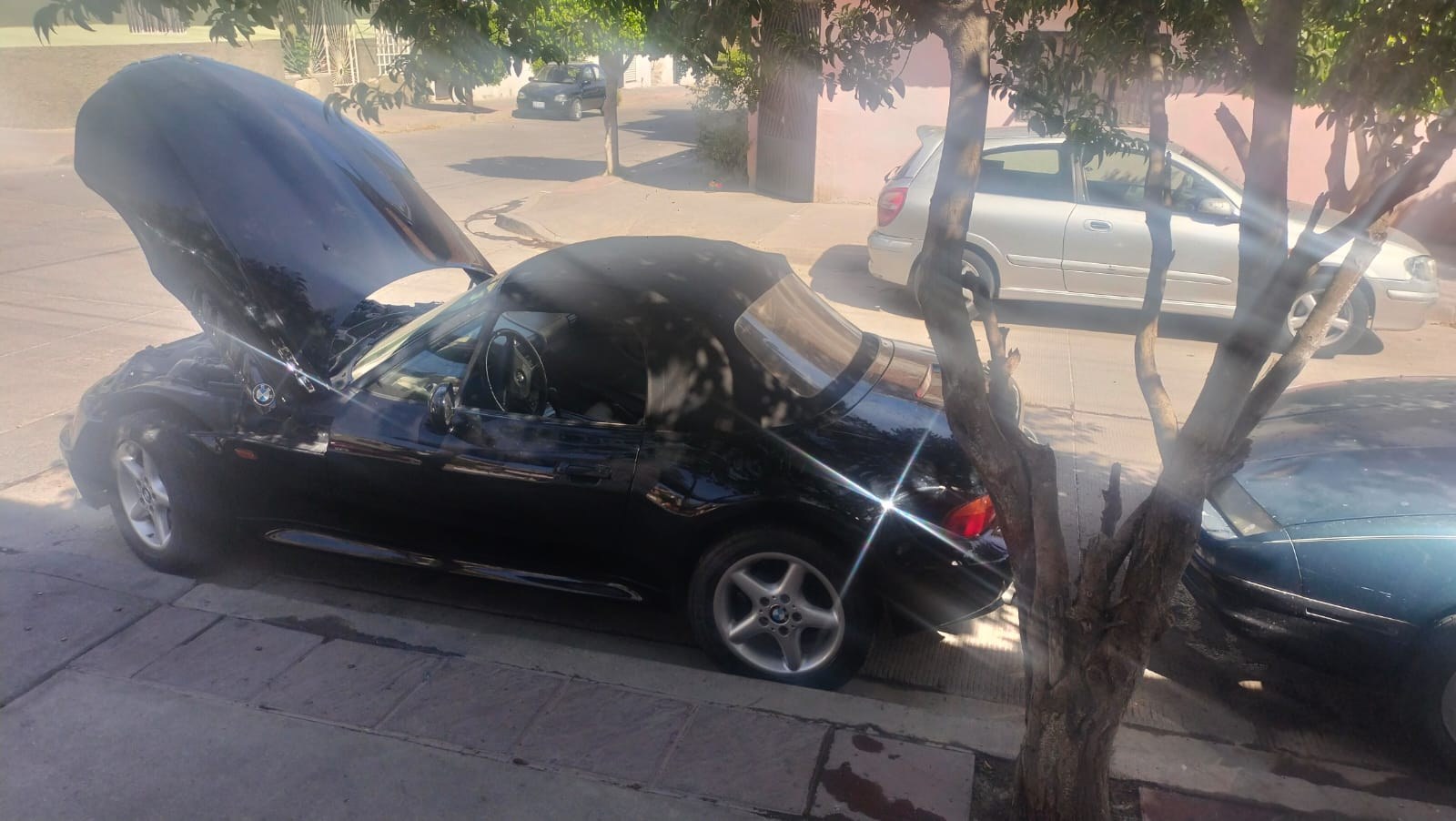 Auto en revisión electrónica